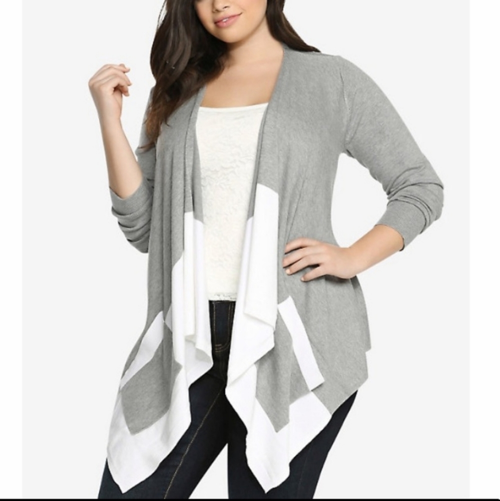 Torrid white and gray sweater